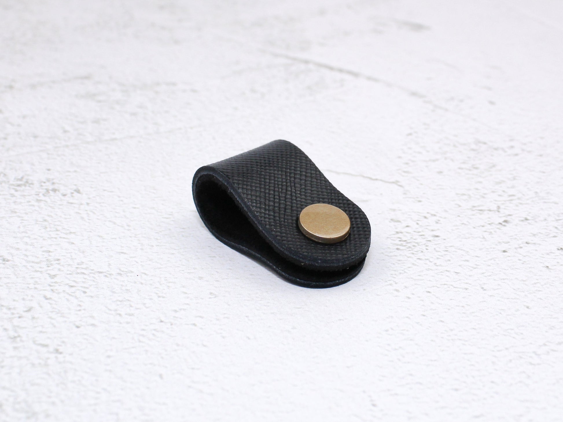 Cord Organiser Wrap | Cable Tidy | Black Saffiano Leather with Suede