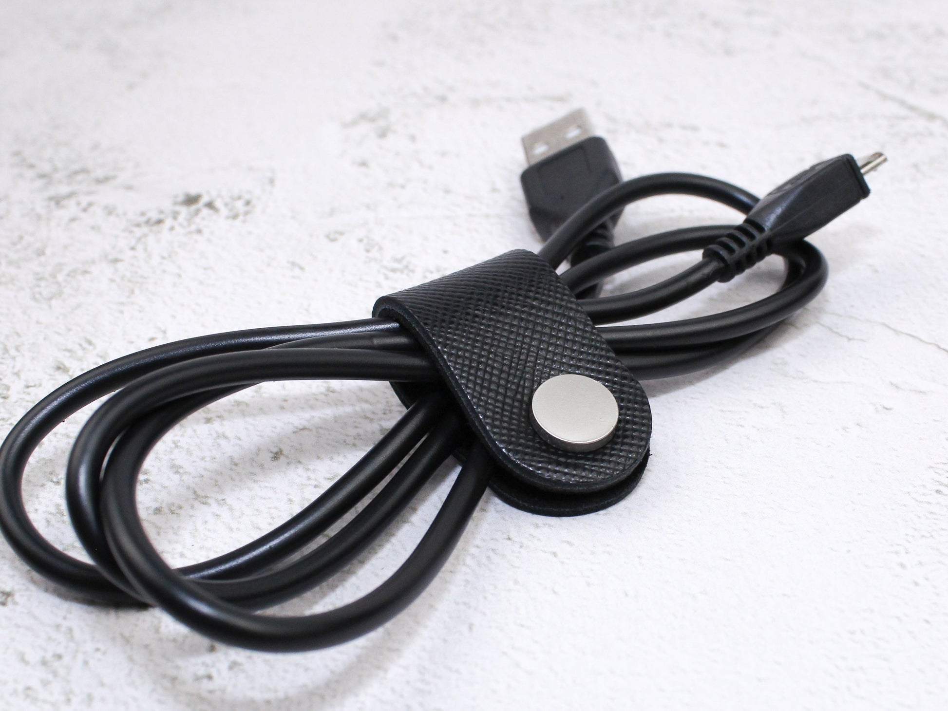 Cord Organiser Wrap | Cable Tidy | Black Saffiano Leather with Suede