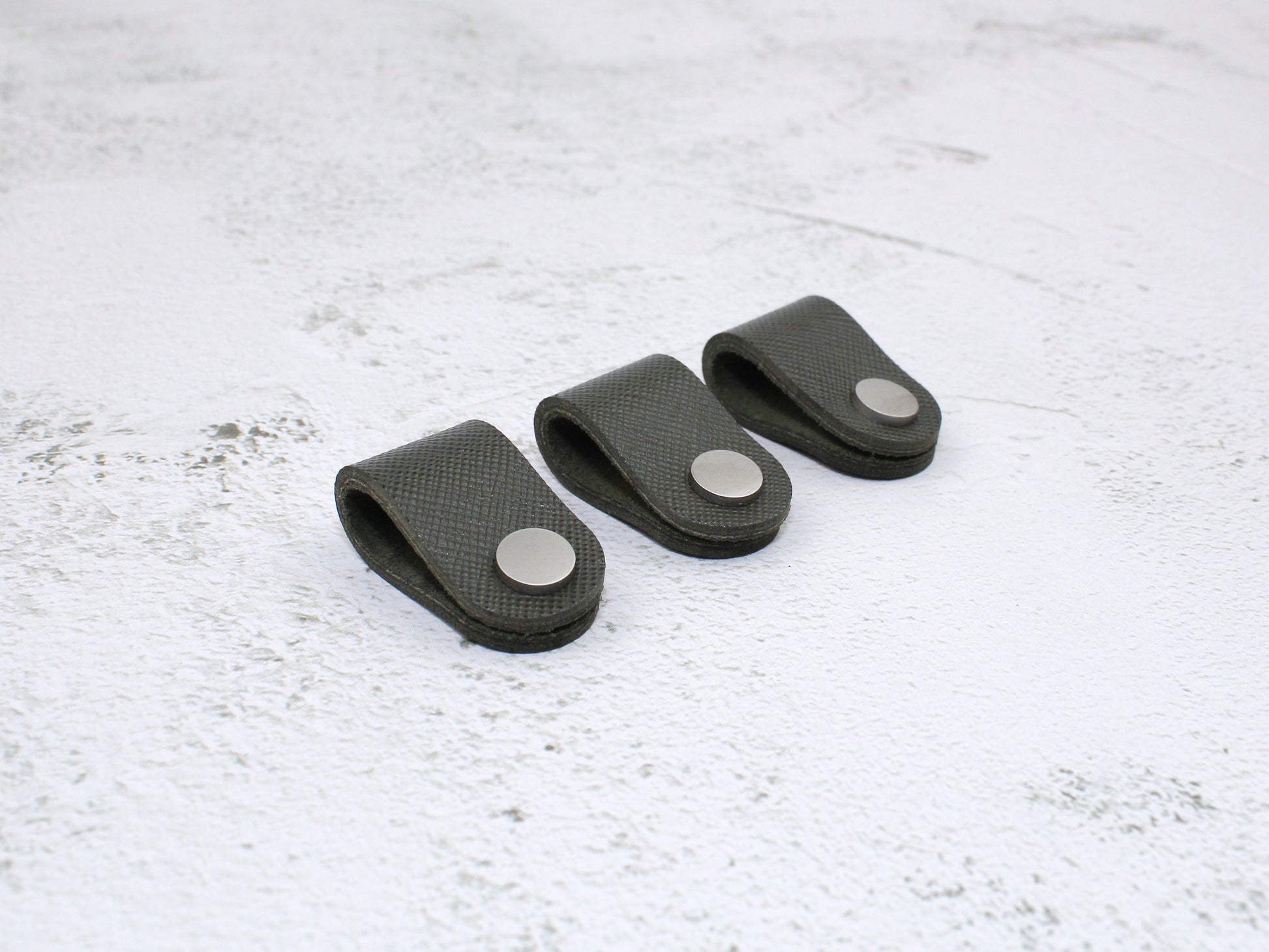 Set of 3 Cord Organiser Wraps | Cable Tidies | Olive Saffiano Leather with Suede