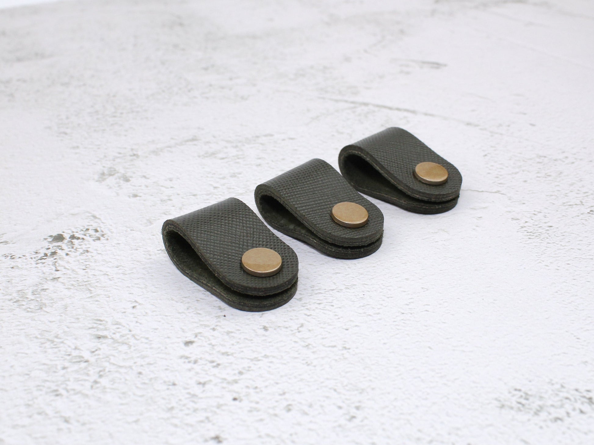 Set of 3 Cord Organiser Wraps | Cable Tidies | Olive Saffiano Leather with Suede